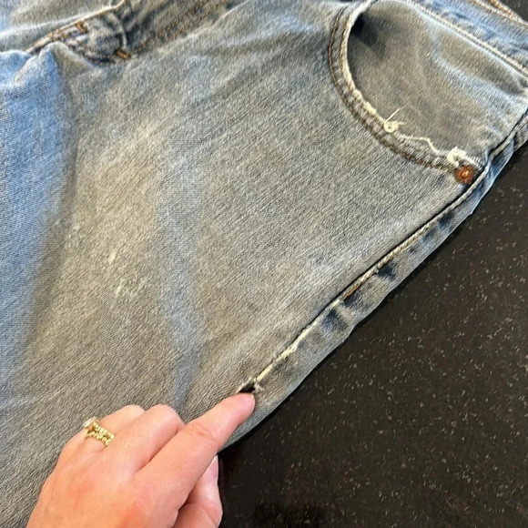 LEVI’S 550 Distressed Jeans Size W34 L30 - Picture 10 of 14